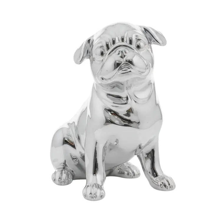 כלב פאג כסוף יושב