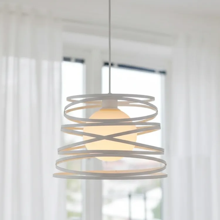 גוף תאורה תלוי דגם אורי לבן