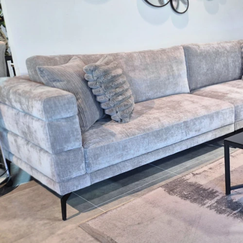 ספה 3 מטר דגם גוצ'י אפור