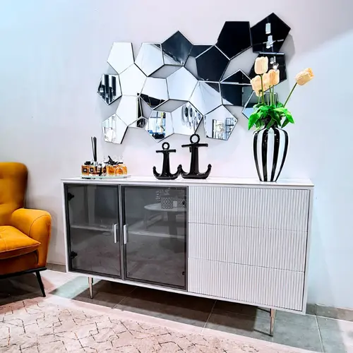 שידה דגם קרלה לבן כסוף