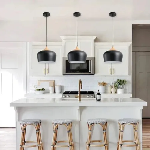 גוף תאורה תלוי שחור דגם עומר