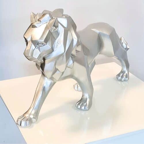 פסל נוי אריה כסוף