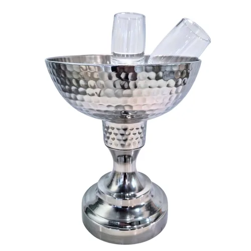 גביע רקוע כסוף לאירוח